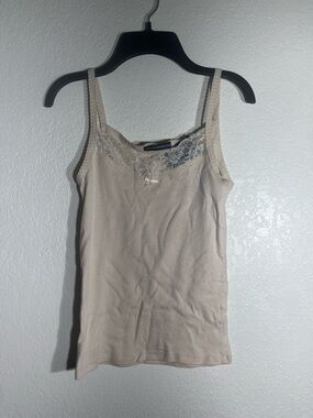 NWT Brandy Melville Cream Lace Trim Cami